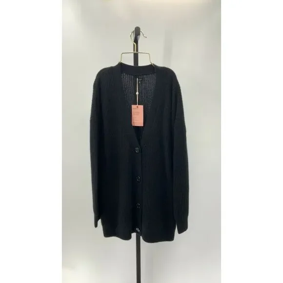 Quince Mongolian Cashmere Oversized Boyfriend Sweater - Picture 2 of 3